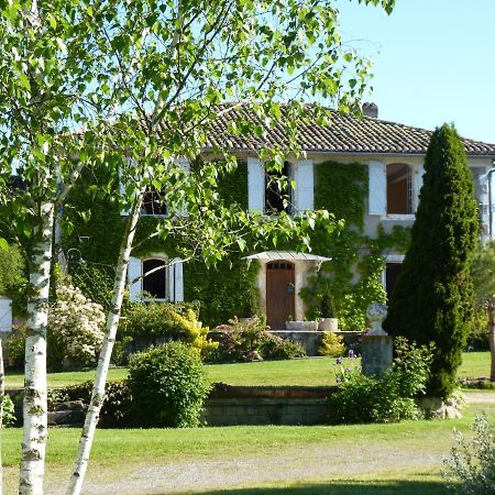 Maison Du 18E De Charme Au Calme Idrac-Respailles Luaran gambar